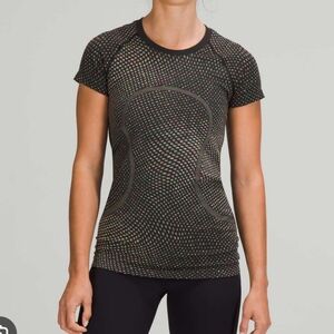 Lululemon Swiftly Tech Short Sleeve Shirt 2.0 Grid Warp Black/Neon Multi Size 12